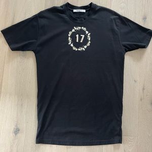 Givenchy oversized black t-shirt